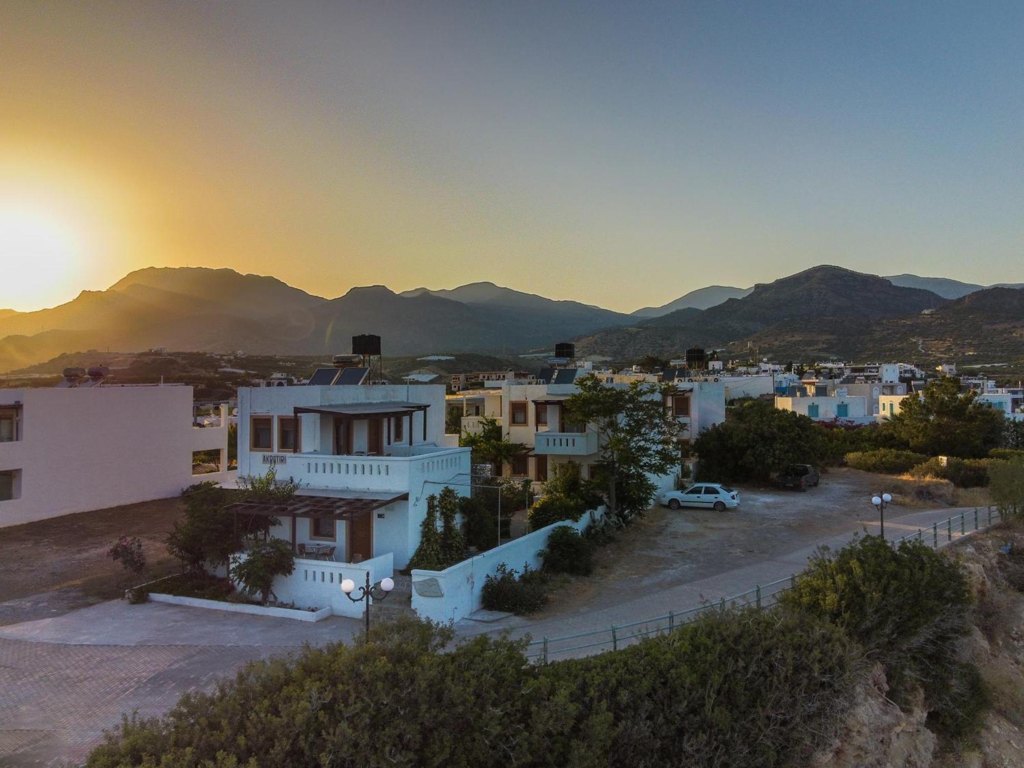 Akrotiri Apartments Makrýgialos 외부 사진